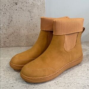 Athlefit Tan Ankle Boots